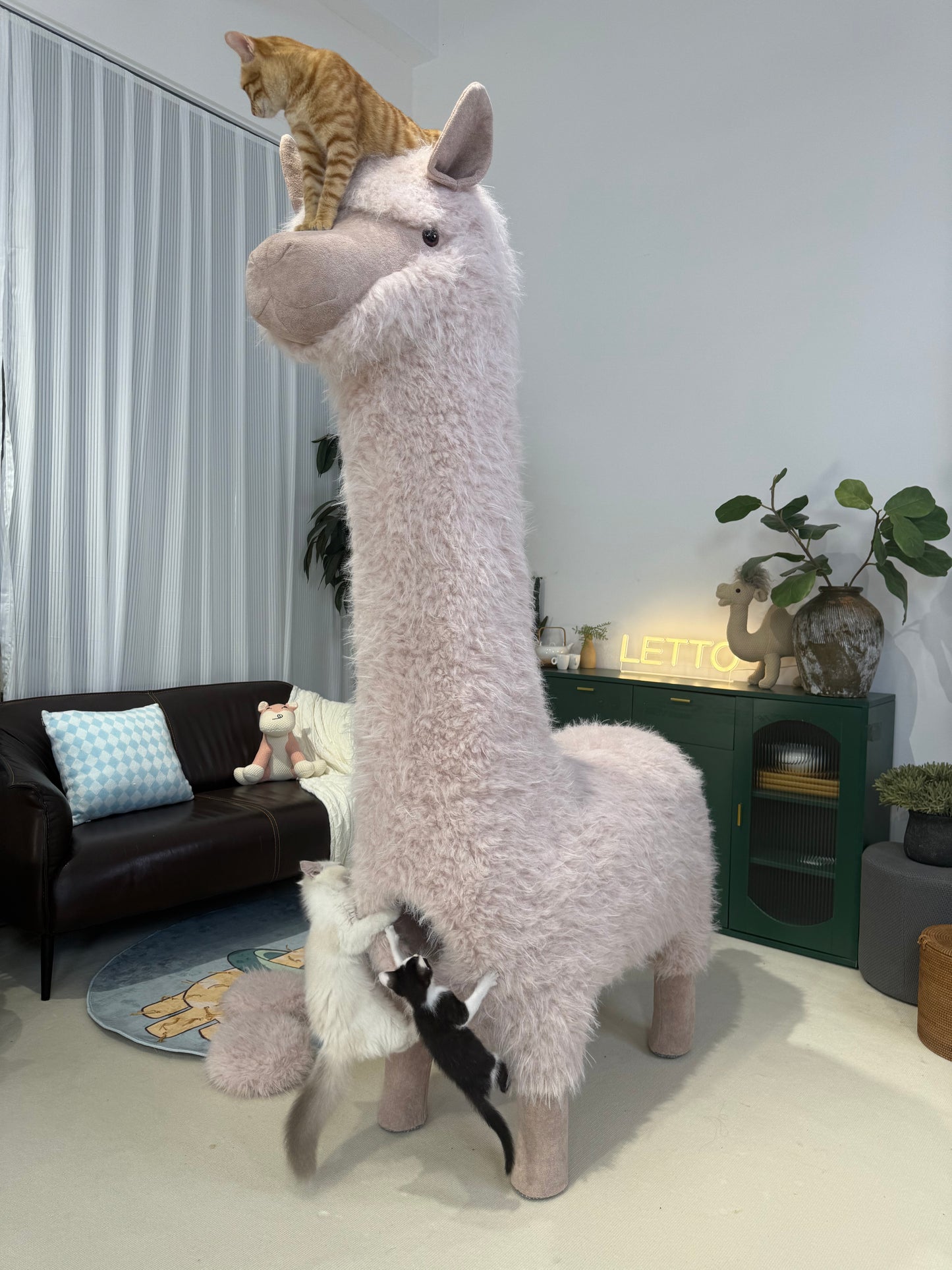2Meters Luxury Alpaca-Fabric Cat Tunnels & Cat Trees – Premium Pet Furniture