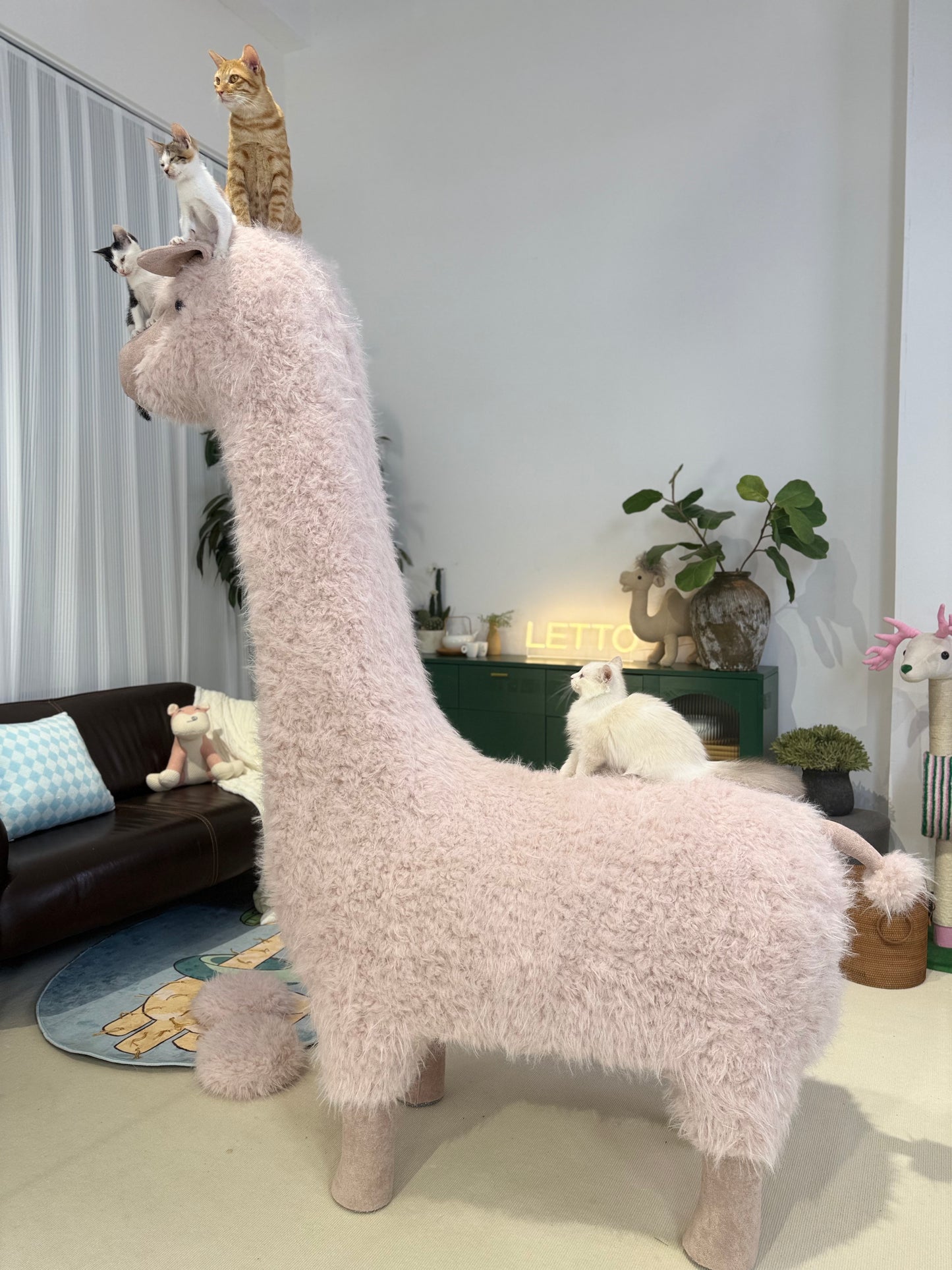 2Meters Luxury Alpaca-Fabric Cat Tunnels & Cat Trees – Premium Pet Furniture