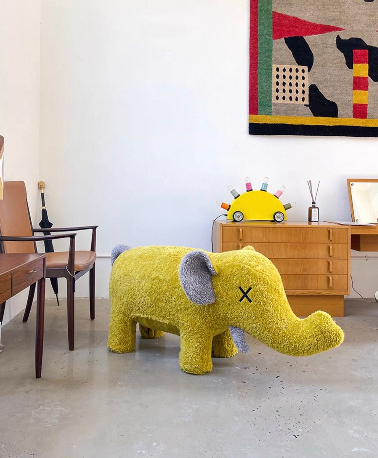 Elephant-Shaped Furniture – Stylish Pet Sofas & Human Comfort Chairs