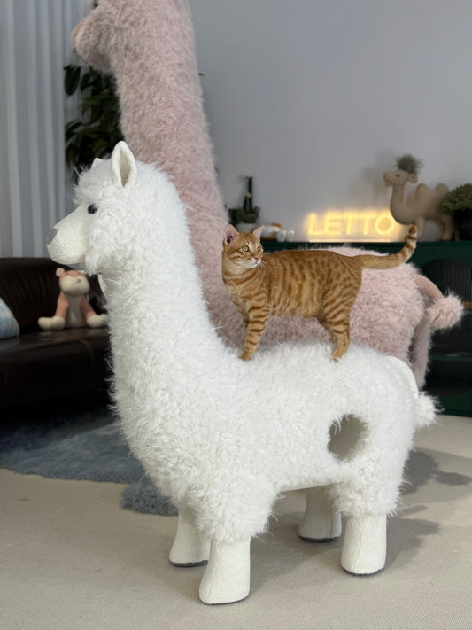 Lettoden Cat Tree - Medium-sized Alpaca-shaped Pet - friendly Furniture with Holes