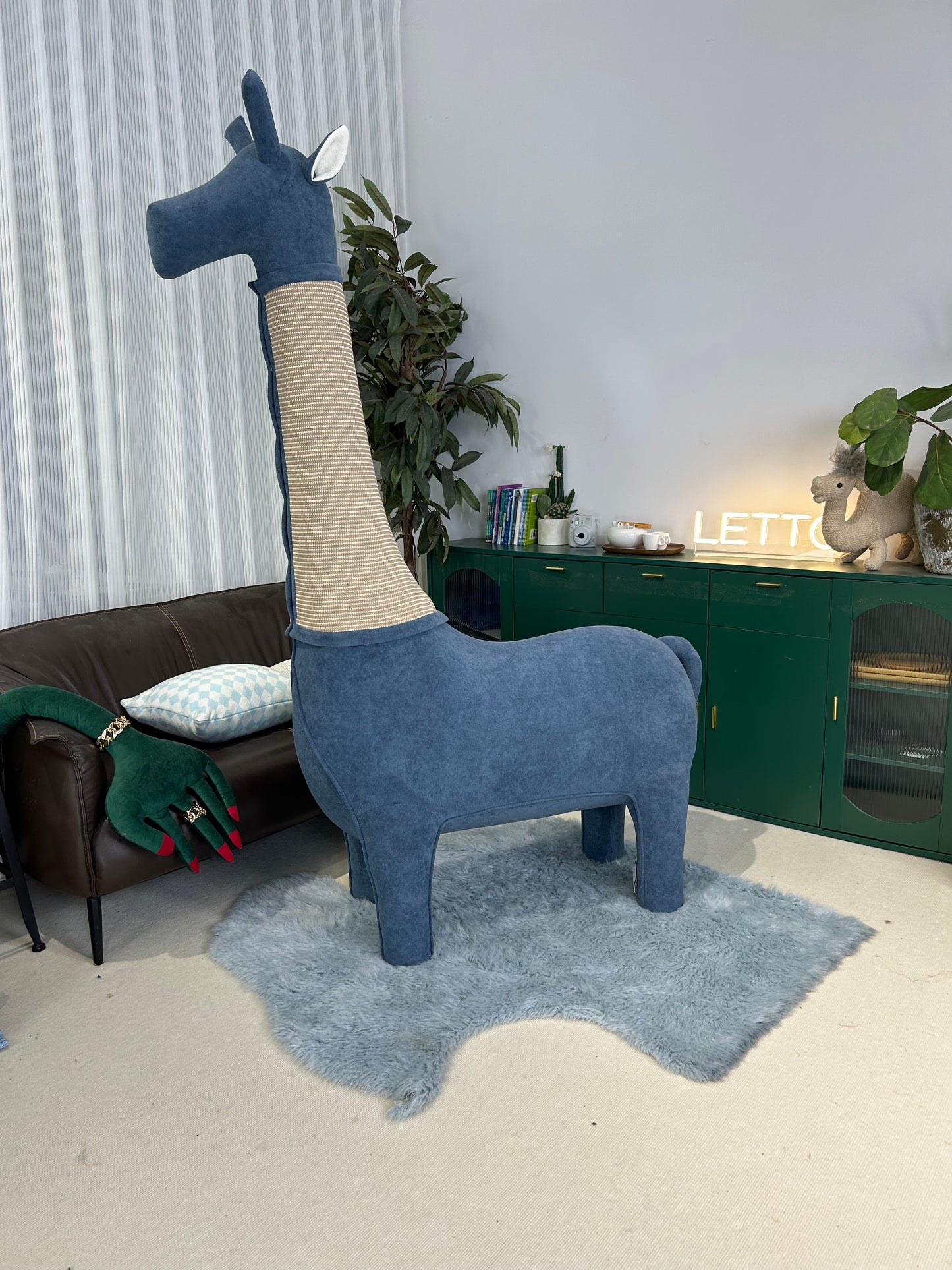 LettoDen 2M Giant Giraffe Cat Tree - Luxury Premium
