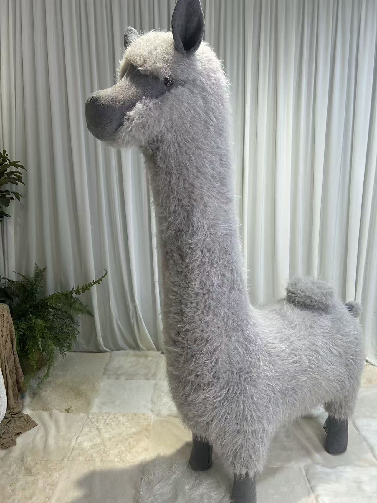 2-Meter Luxury Alpaca Wool Fabric Cat Cave & Cat Tree – High-End Pet-Friendly & Detachable