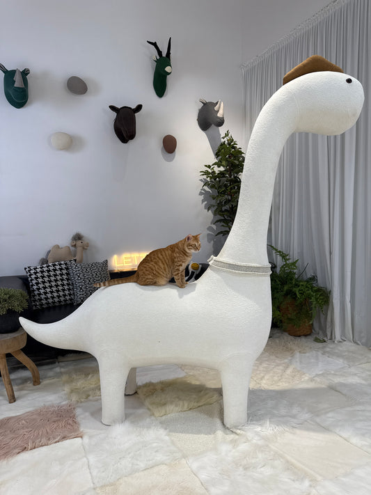 2-Meter Tall Luxury Dinosaur-Themed Cat Tree – High-Quality Pet-Friendly & Disassemblable